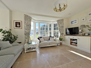 Living Room- click for photo gallery